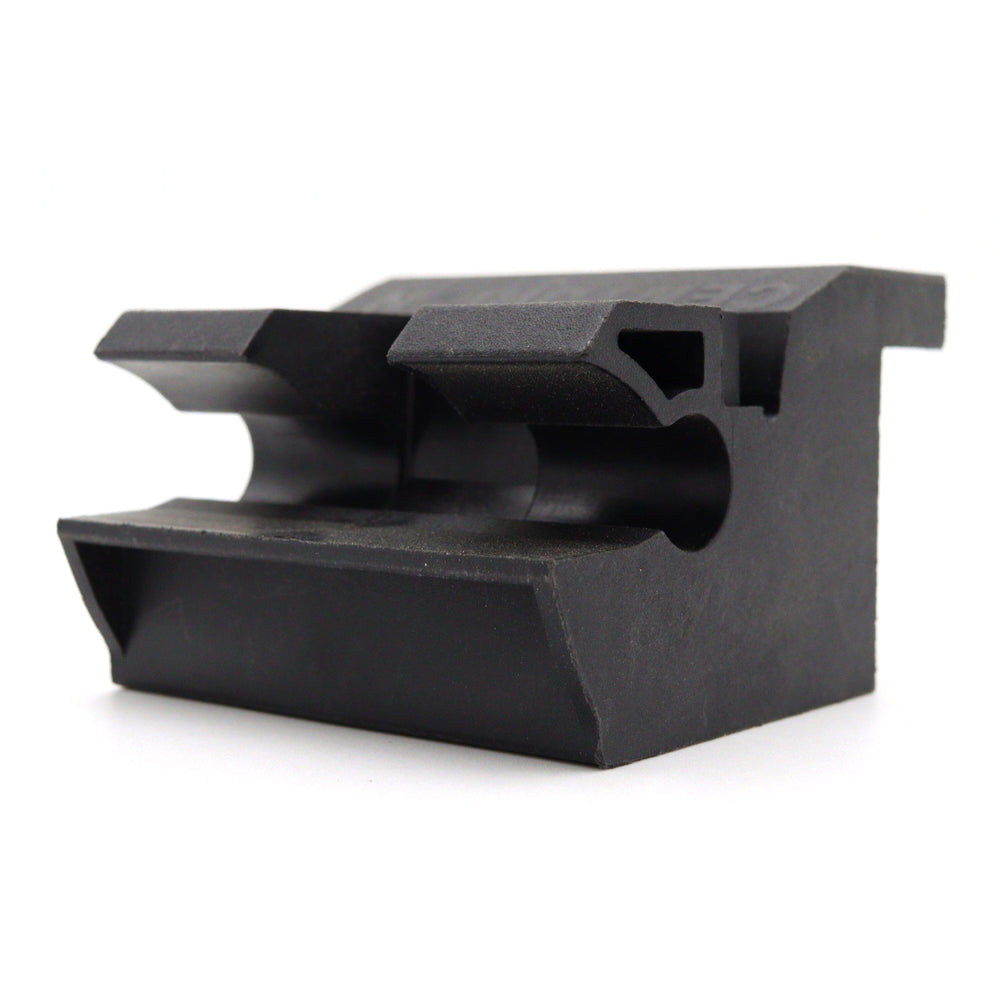 Centurion Garage Doors Hinge (Centre) Quick-Fit